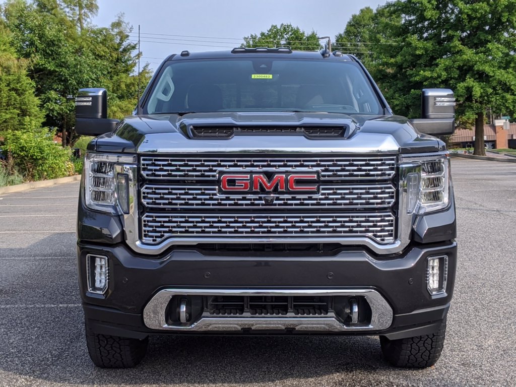 New 2020 GMC Sierra 2500HD Denali 4WD