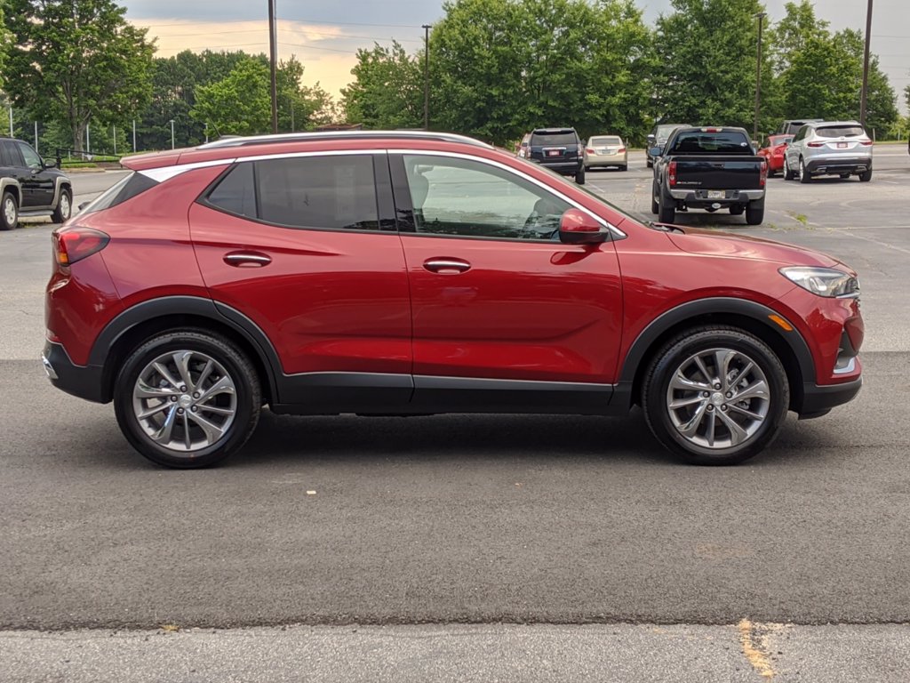 New 2020 Buick Encore GX Essence FWD SUVs